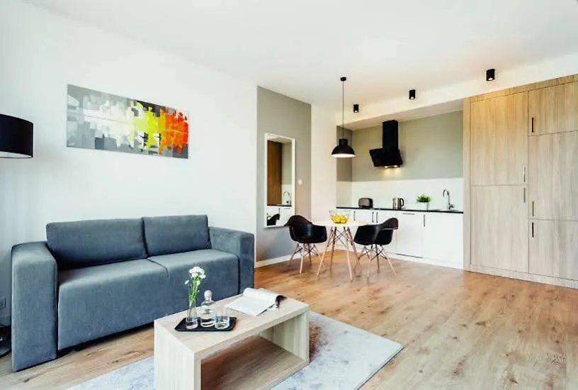 S6 By Platinum Residence Warschau Polen